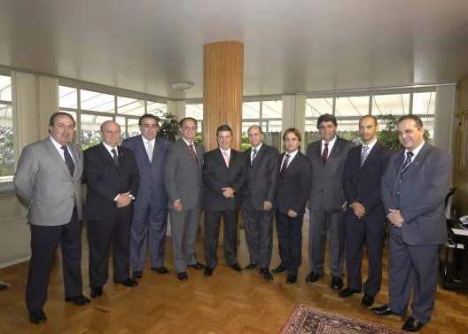Reunião aconteceu no Palácio das Mangabeiras, em Belo Horizonte