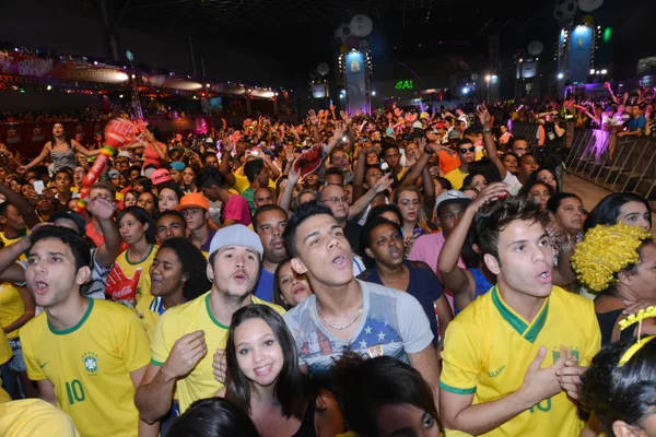 Fan Fest no Expominas transmite as partidas do Mundial ao vivo em telões para torcedores
