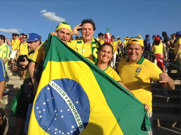 Torcida presente no Mineirão acompanhou o desafio da seleção e espera ver a equipe na final da Copa