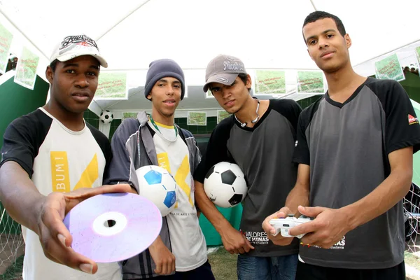 Participantes da Copa Plug Minas de futebol virtual