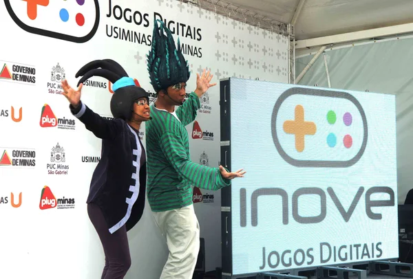 Apresentação no Plug Minas