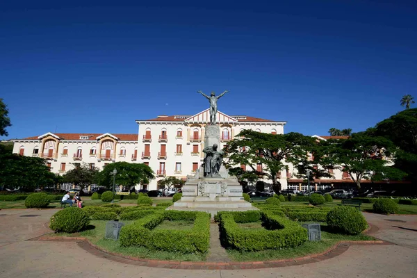 O Palace Hotel, em Poços de Caldas, foi tombado pela Constituição do Estado de Minas Gerais, em 1989