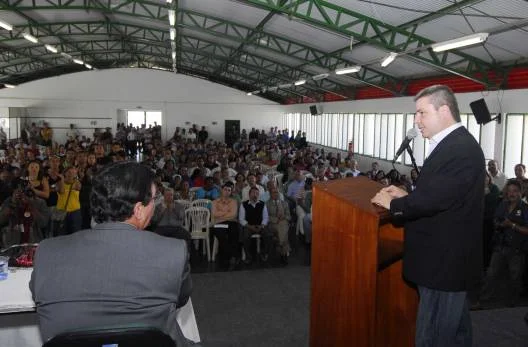 Governador Antonio Anastasia se pronunciou em Ribeirão das Neves