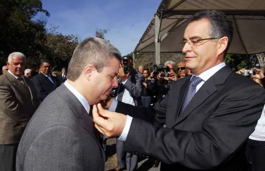 Governador recebeu Medalha do Mérito Doutor Lindouro Avelar