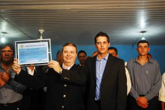 Governador foi condecorado em Água Boa com o Título de Cidadão Honorário