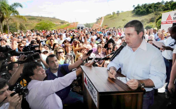 Em pronunciamento, o governador se solidarizou com os parentes das vítimas