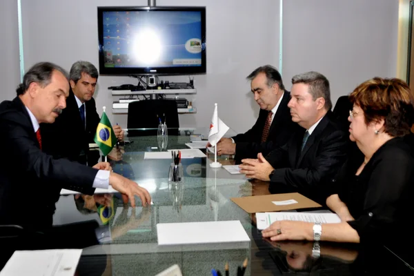 O ministro cumprimentou o governador pelos resultados obtidos pelo Estado no Ideb