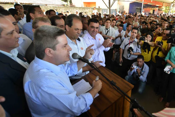 Governador determina início de obra de pavimentação asfáltica no Vale do Rio Doce