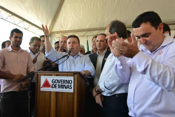 Governador determina início de obra de pavimentação asfáltica no Vale do Rio Doce