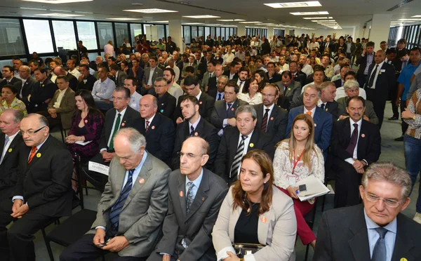 Cerimônia de assinatura dos convênios foi realizada nesta segunda, no Palácio Tiradentes
