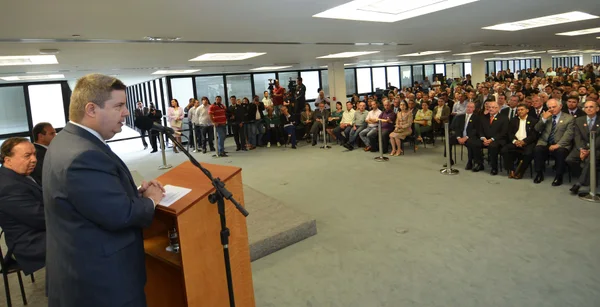 Cerimônia de assinatura dos convênios foi realizada nesta segunda, no Palácio Tiradentes