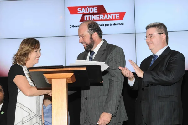 Secretário de Estado de Saúde, Alexandre Silveira, anunciou o programa Saúde Itinerante
