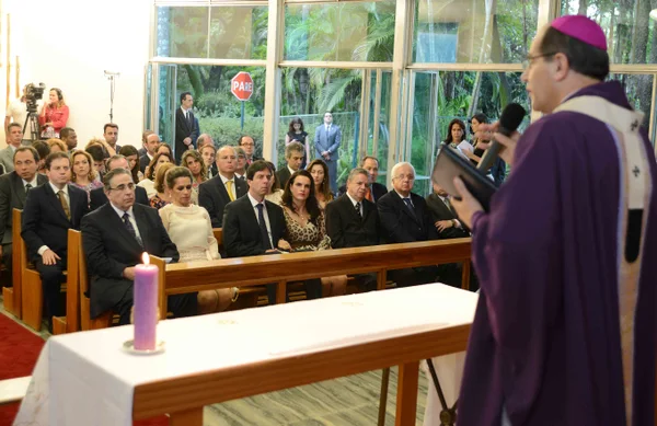 Missa foi presidida por Dom Walmor Oliveira de Azevedo na Capela do Palácio da Liberdade