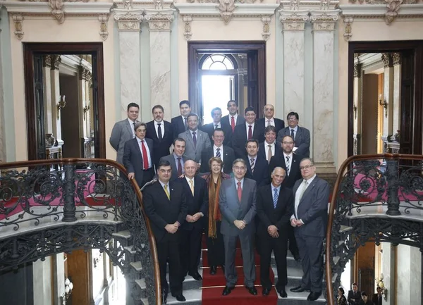 A Secretaria de Estado de Fazenda vai coordenar o Grupo de Trabalho instituído pelo governador
