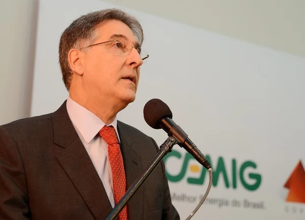 Pimentel destacou a importância da empresa para todos os mineiros e seu papel para o desenvolvimento