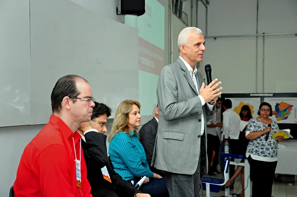 Fernando Tadeu David explica que esta etapa busca aprofundar os problemas de cada território e achar solução para cada um deles coletivamente