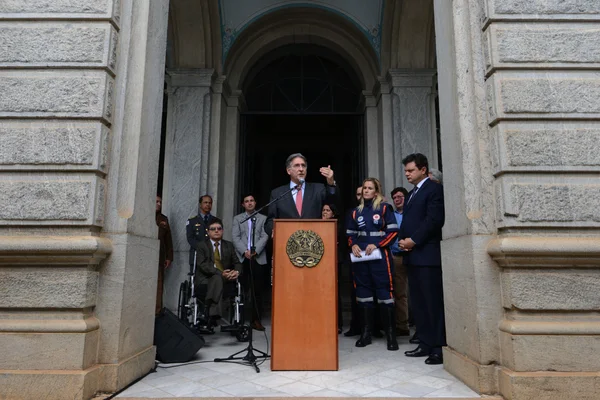 Governador entregou 24 ambulâncias para o Samu