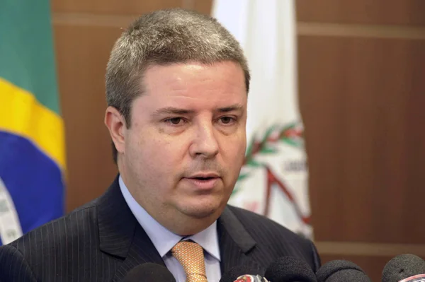 O governador falou sobre o modelo unificado de remuneração dos professores