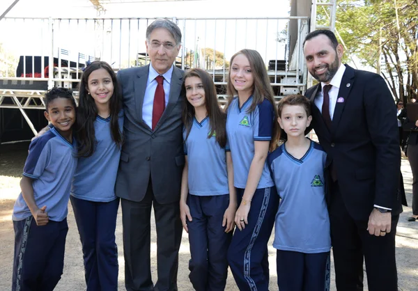 Governador participa da formatura de 945 investigadores da Polícia Civil