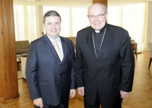 O governador Antonio Anastasia e o cardeal William Joseph Levada