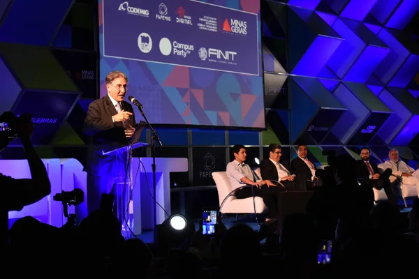 Governador participa da abertura da maior feira de inovação da América Latina