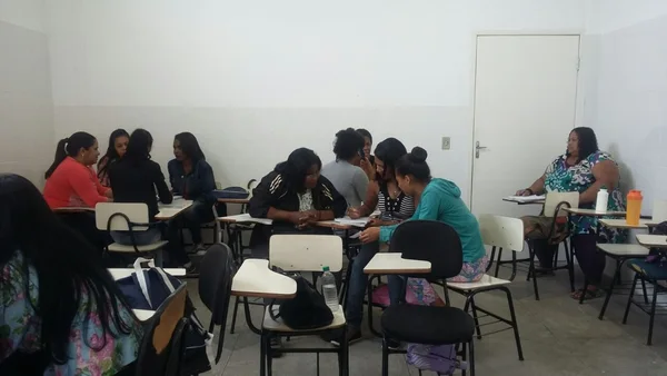 Alunas do Mulheres Mil no município de Contagem, no Território Metropolitano
