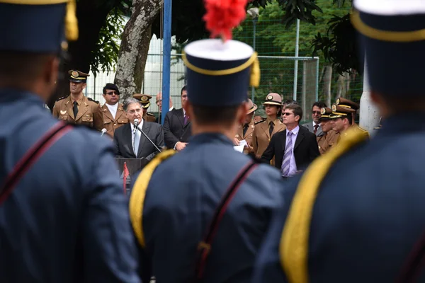 Fernando Pimentel preside cerimônia de troca de comando da Polícia Militar de Minas Gerais