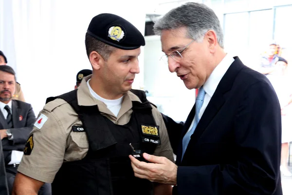 Governador Fernando Pimentel entrega viaturas para o Território Mata