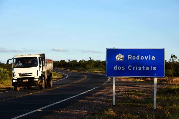 Fernando Pimentel entrega obra da Rodovia dos Cristais, entre Curvelo e Cordisburgo
