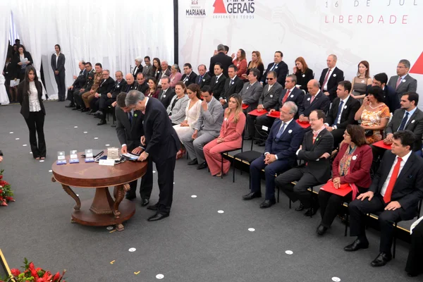Governador Fernando Pimentel preside solenidade do Dia de Minas Gerais