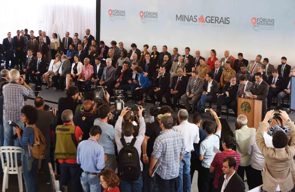 Fórum Regional de Governo reúne representantes e destaca ações no Território Metropolitano
