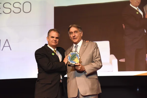 Fernando Pimentel participa de Congresso Brasileiro de Economia em Belo Horizonte