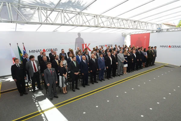 Governo de Minas Gerais entrega Medalha JK em Diamantina