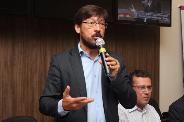 Estado já entregou 520 títulos propriedades rurais a famílias de agricultores familiares do Norte de Minas