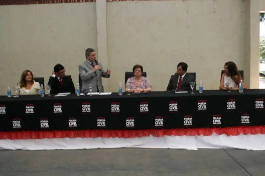Vice-governador Antonio Anastasia discursa em solenidade na Acadepol