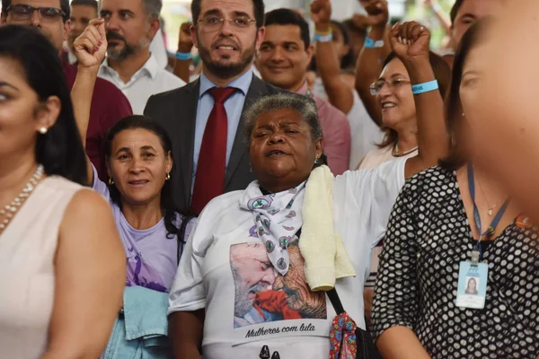 No Dia Internacional da Mulher, governador Fernando Pimentel anuncia ações voltadas às mineiras