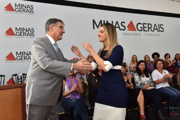 No Dia Internacional da Mulher, governador Fernando Pimentel anuncia ações voltadas às mineiras