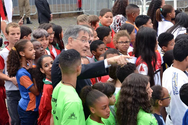 Solenidade de 21 de abril preserva as tradições durante a entrega da maior honraria do Estado
