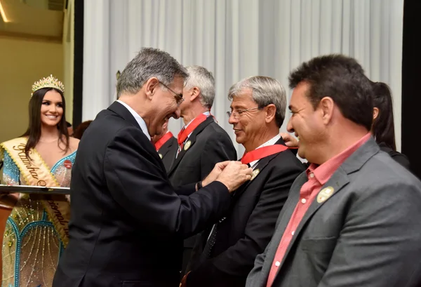 Governador Fernando Pimentel entrega Comenda Antônio Secundino de São José, em Patos de Minas