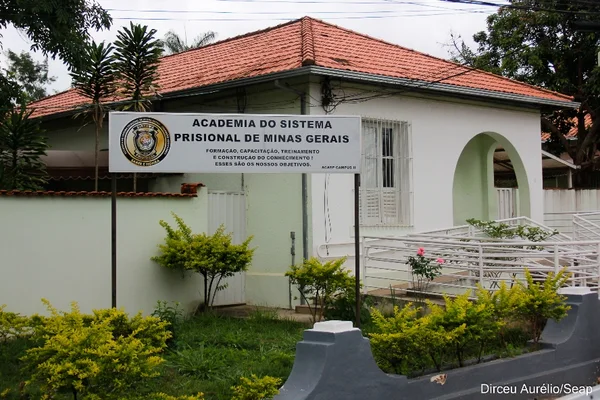 Governo entrega 24 viaturas a unidade prisionais e inaugura Campus II da Acasp