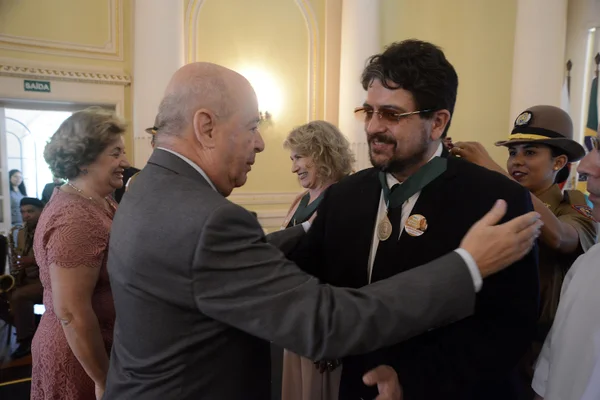 Medalha Calmon Barreto homenageia personalidades de destaque da cultura e do turismo