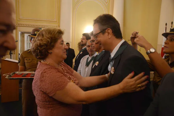 Medalha Calmon Barreto homenageia personalidades de destaque da cultura e do turismo