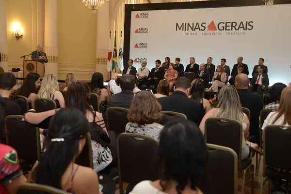 Medalha Calmon Barreto homenageia personalidades de destaque da cultura e do turismo