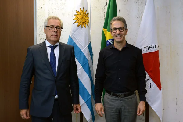 Governador se reúne com o embaixador do Uruguai no Brasil