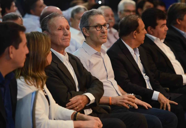 Romeu Zema participa da posse da Amvale e ressalta esforço do Estado em garantir repasses às prefeituras