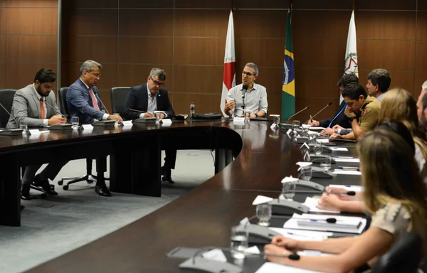 Governador quer agilidade jurídica para garantir indenização às vítimas em Brumadinho