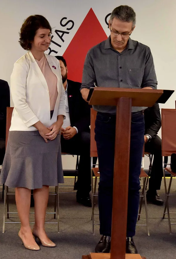 Governo de Minas anuncia programa de revitalização de escolas