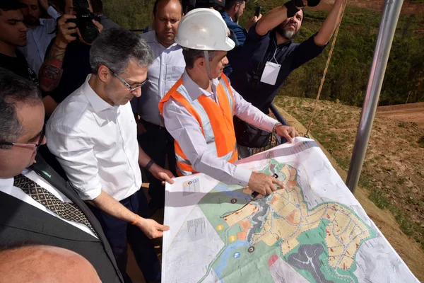 Romeu Zema cria Comitê Gestor Pró-Rio Doce