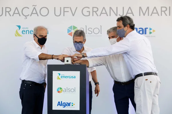 Romeu Zema participa de inauguração de usina solar fotovoltaica em Uberlândia, no Triângulo Mineiro