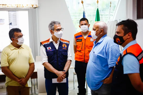 Governador Romeu Zema cumpre agenda em Carangola